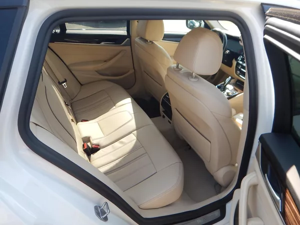 BMW Řada 5 520D XDRIVE - foto 12