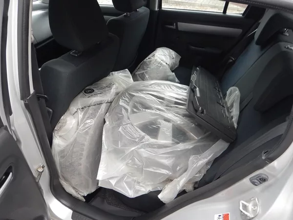 Suzuki Swift 1.3 GLX, ČR, DIGIKLIMA - foto 10