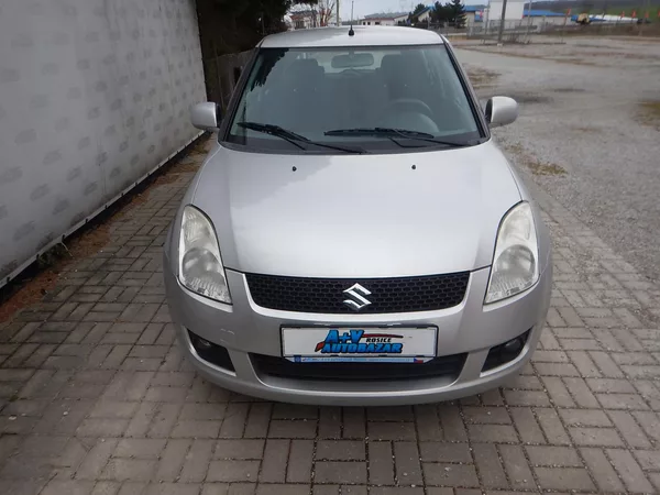 Suzuki Swift 1.3 GLX, ČR, DIGIKLIMA - foto 3