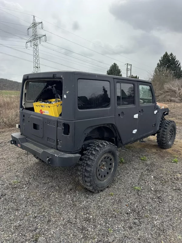 Jeep Wrangler - foto 3