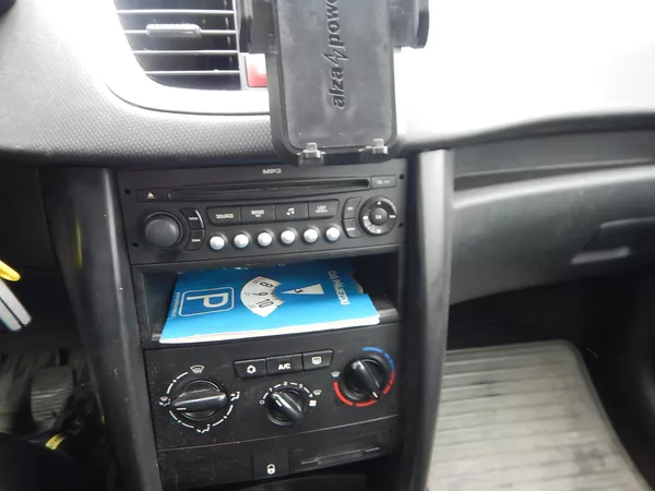 Peugeot 207 1.6 Hdi - foto 9
