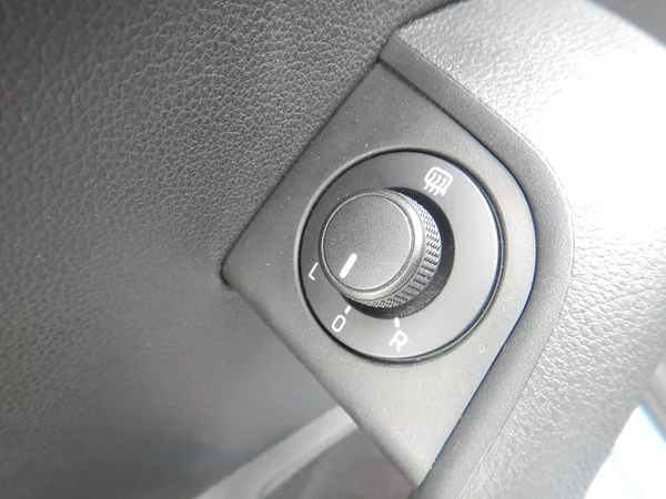 Škoda Octavia III 1.6 TDI, ČR, KLIMA - foto 17