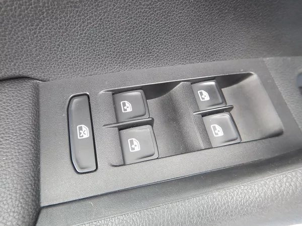 Škoda Octavia III 1.6 TDI, ČR, KLIMA - foto 18