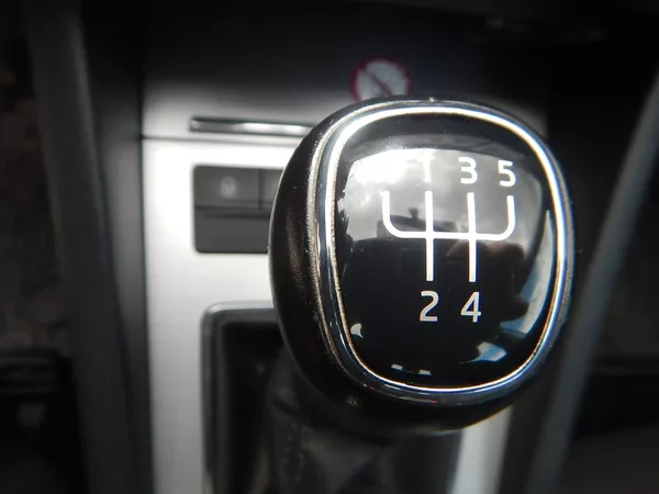 Škoda Octavia III 1.6 TDI, ČR, KLIMA - foto 22