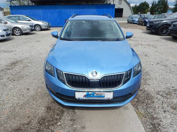 Škoda Octavia III 1.6 TDI, ČR, KLIMA - foto 3