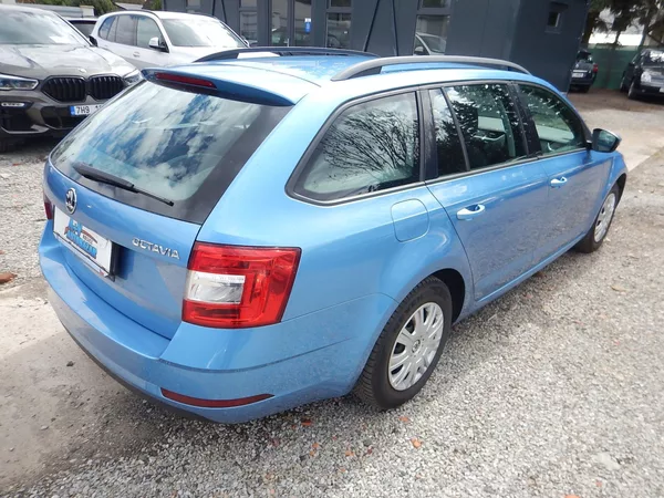 Škoda Octavia III 1.6 TDI, ČR, KLIMA - foto 8