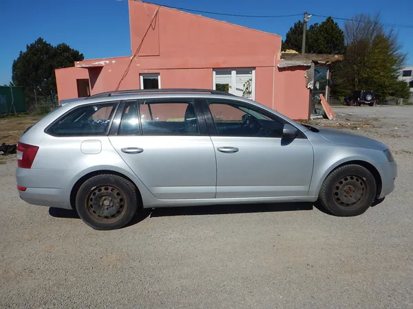 Škoda Octavia III 1.6 TDi 81 kw tažné - foto 2