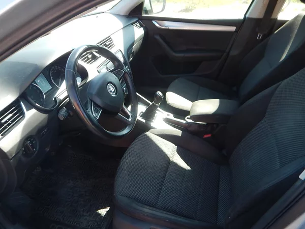 Škoda Octavia III 1.6 TDi 81 kw tažné - foto 9
