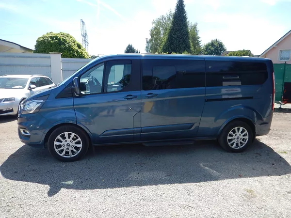 Ford Tourneo Custom 2.0 TDCI, 125 kW, MINIBUS