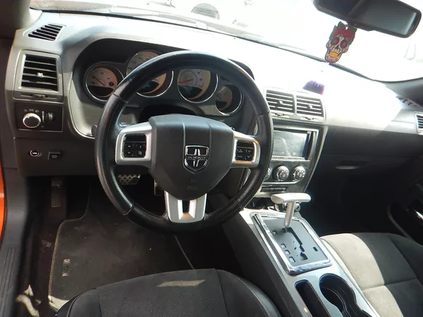 Dodge Challenger 3.6i, AUTOMAT, LPG - foto 11