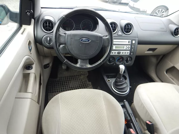 Ford Fiesta 1.4 TDCi, GHIA, KLIMA - foto 11