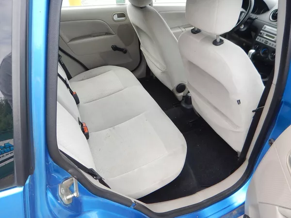 Ford Fiesta 1.4 TDCi, GHIA, KLIMA - foto 12