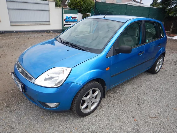 Ford Fiesta 1.4 TDCi, GHIA, KLIMA - foto 2