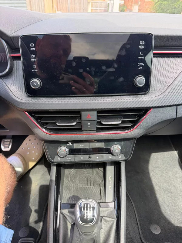 Škoda Scala 1.0 TSI, 85 kW, MONTE CARLO - foto 10