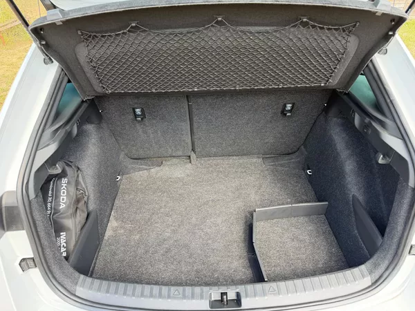 Škoda Scala 1.0 TSI, 85 kW, MONTE CARLO - foto 14