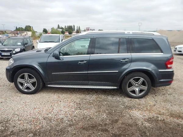 Mercedes-Benz GL 450 CDI 4MATIC, ČR, 7 MÍST