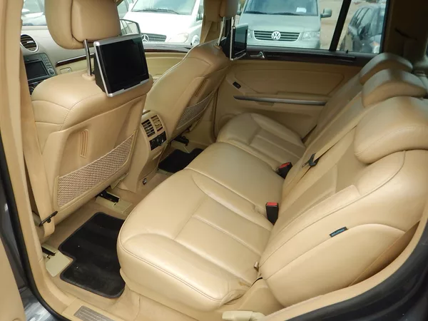 Mercedes-Benz GL 450 CDI 4MATIC, ČR, 7 MÍST - foto 10
