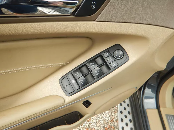 Mercedes-Benz GL 450 CDI 4MATIC, ČR, 7 MÍST - foto 18
