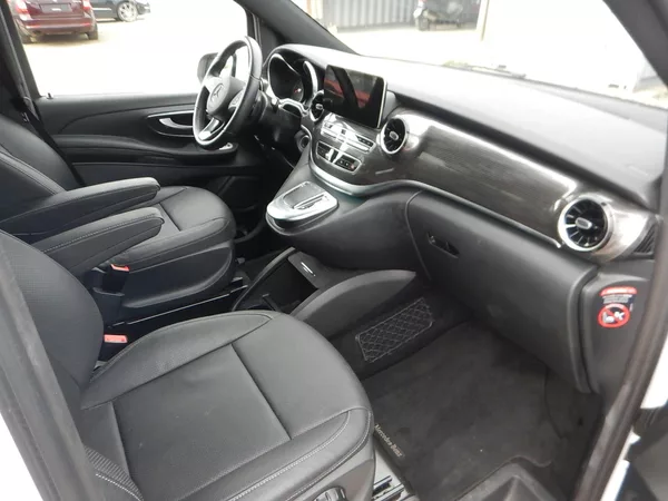 Mercedes-Benz Třídy V V 300 d, 7 MÍST, 174 kW - foto 15