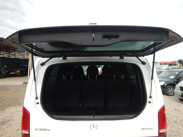 Mercedes-Benz Třídy V V 300 d, 7 MÍST, 174 kW - foto 17