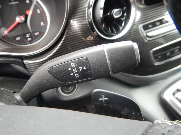 Mercedes-Benz Třídy V V 300 d, 7 MÍST, 174 kW - foto 25