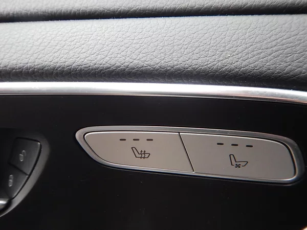 Mercedes-Benz Třídy V V 300 d, 7 MÍST, 174 kW - foto 28