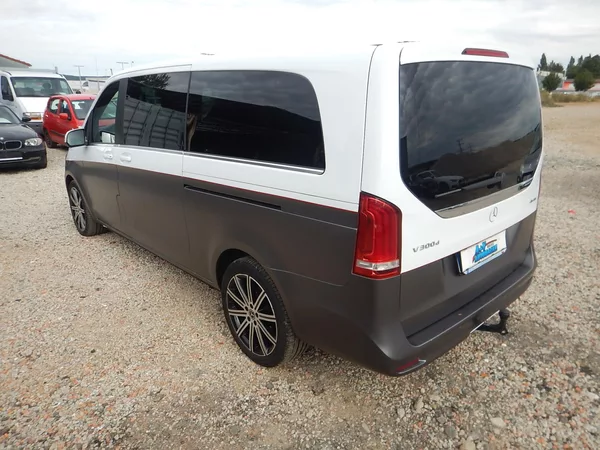 Mercedes-Benz Třídy V V 300 d, 7 MÍST, 174 kW - foto 8