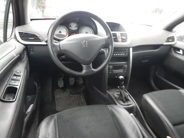 Peugeot 207 1.6 HDi, DIGIKLIMA - foto 11
