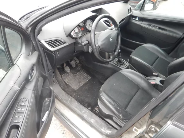Peugeot 207 1.6 HDi, DIGIKLIMA - foto 9