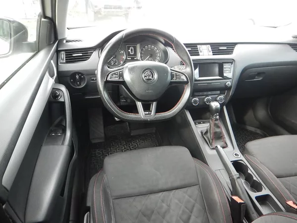 Škoda Octavia 1.4i CNG, KLIMA - foto 11