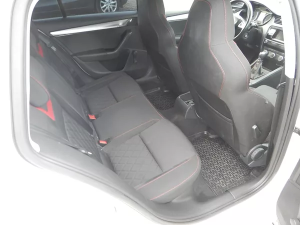 Škoda Octavia 1.4i CNG, KLIMA - foto 12