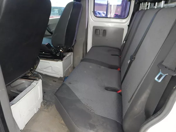 Volkswagen Crafter 2.0 TDI, ČR, 7 MÍST, VALNÍK - foto 10