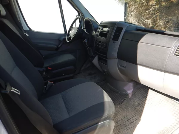 Volkswagen Crafter 2.0 TDI, ČR, 7 MÍST, VALNÍK - foto 13