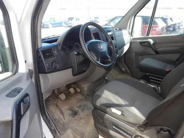 Volkswagen Crafter 2.0 TDI, ČR, 7 MÍST, VALNÍK - foto 9
