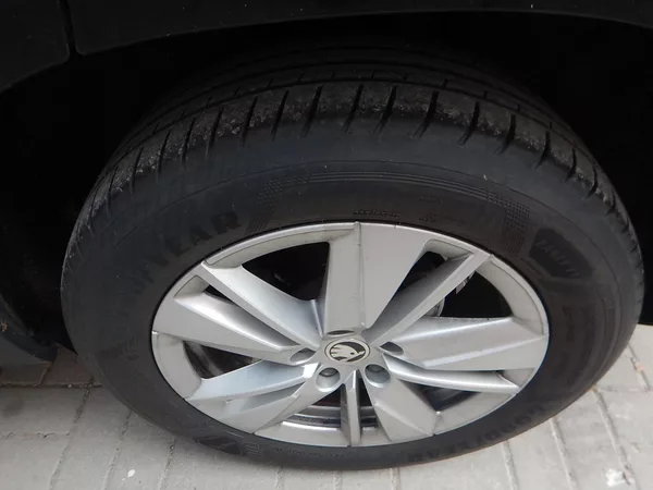 Škoda Karoq 2.0 TDI DSG, 4x4, SERVISKA - foto 15