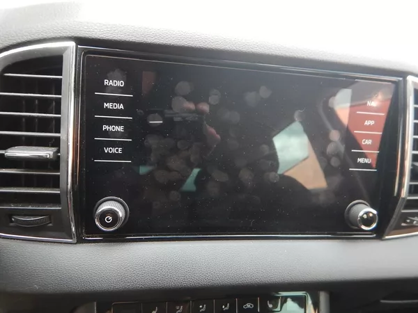 Škoda Karoq 2.0 TDI DSG, 4x4, SERVISKA - foto 24