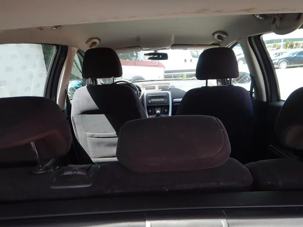 Fiat Croma 1.9 Jtd - foto 9