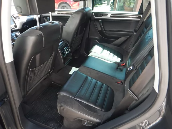 Volkswagen Touareg 3.0 TDI V6, DSG, 4MOTION - foto 10