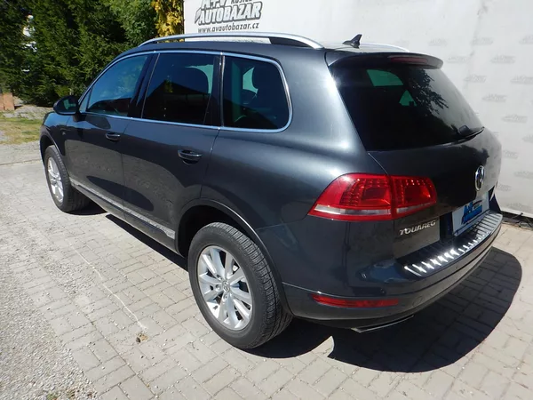 Volkswagen Touareg 3.0 TDI V6, DSG, 4MOTION - foto 4