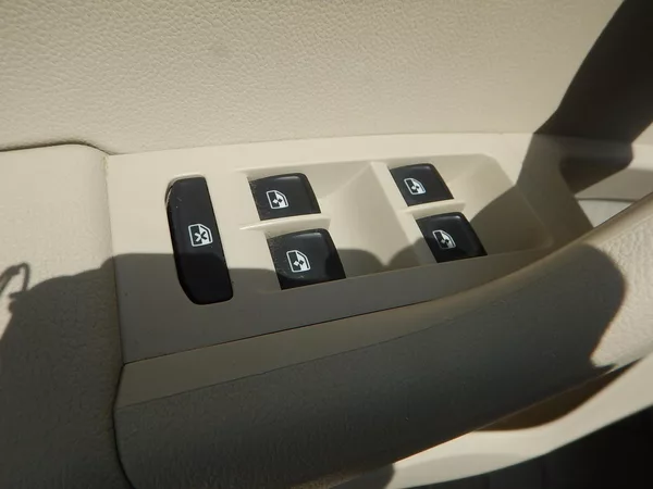 Škoda Octavia III 1.6 TDI, DIGIKLIMA - foto 16