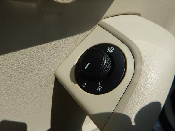 Škoda Octavia III 1.6 TDI, DIGIKLIMA - foto 17