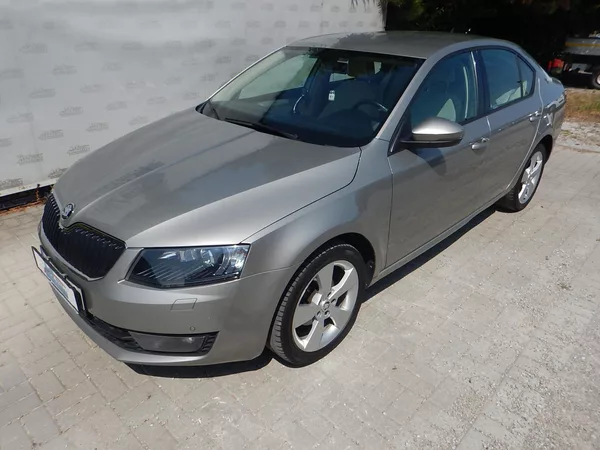 Škoda Octavia III 1.6 TDI, DIGIKLIMA - foto 2