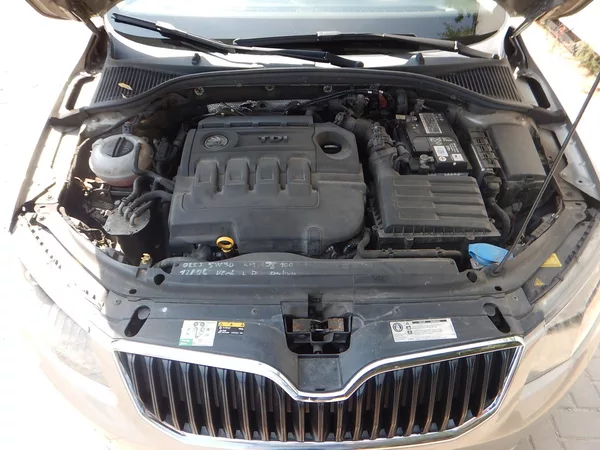 Škoda Octavia III 1.6 TDI, DIGIKLIMA - foto 27