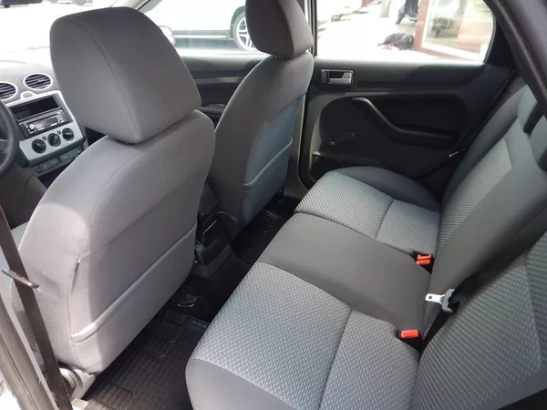 Ford Focus 1.6i, KLIMA - foto 8