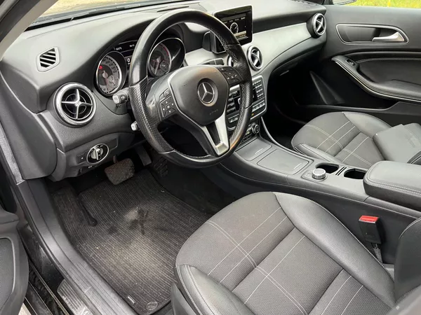Mercedes-Benz GLA 200d 4Matic Urban-ODPOČET DPH - foto 7