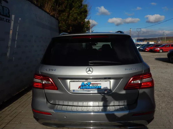 Mercedes-Benz Třídy M ML 350 BLUETEC 4MATIC - foto 10
