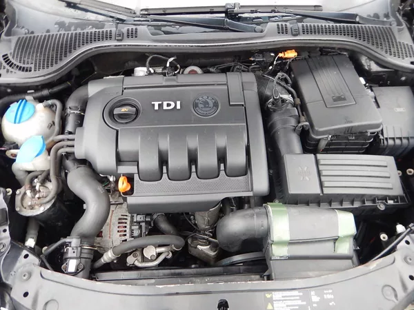Škoda Octavia 2.0 TDi 103 Kw - foto 17