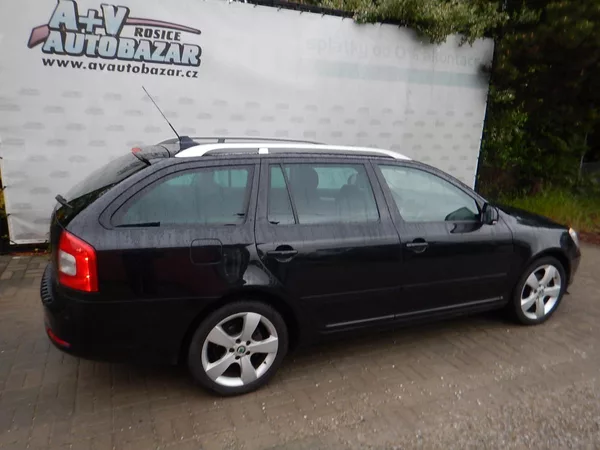 Škoda Octavia 2.0 TDi 103 Kw - foto 5