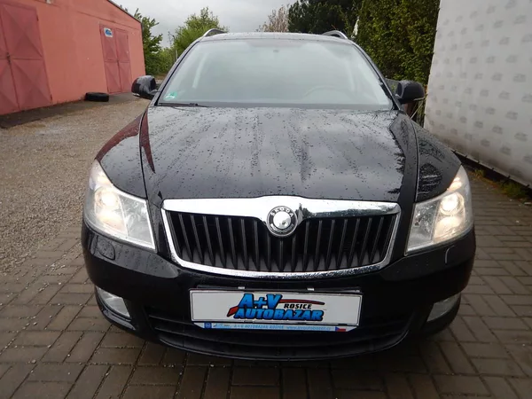 Škoda Octavia 2.0 TDi 103 Kw - foto 6
