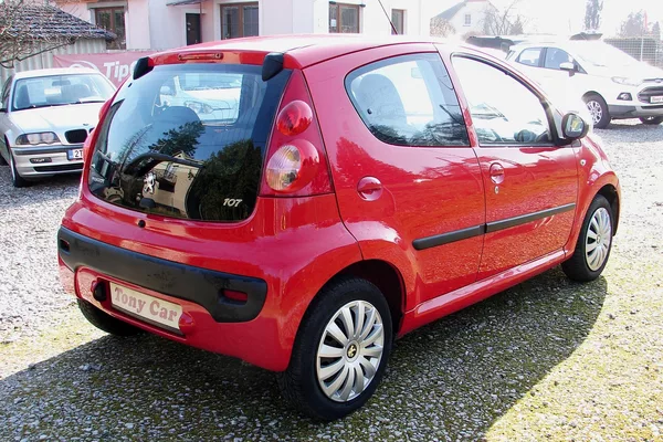 Peugeot 107 1.0i 68PS 5-dv. 80t KM KLIMA - foto 6